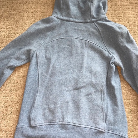 Lululemon - Scuba Full Zip - 6 - Picture 2 of 5